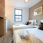 Templetwenty5 By 360 Stays - Highly Rated Oxford Home With Parking